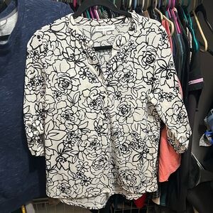 Emily Daniel’s flower pattern blouse